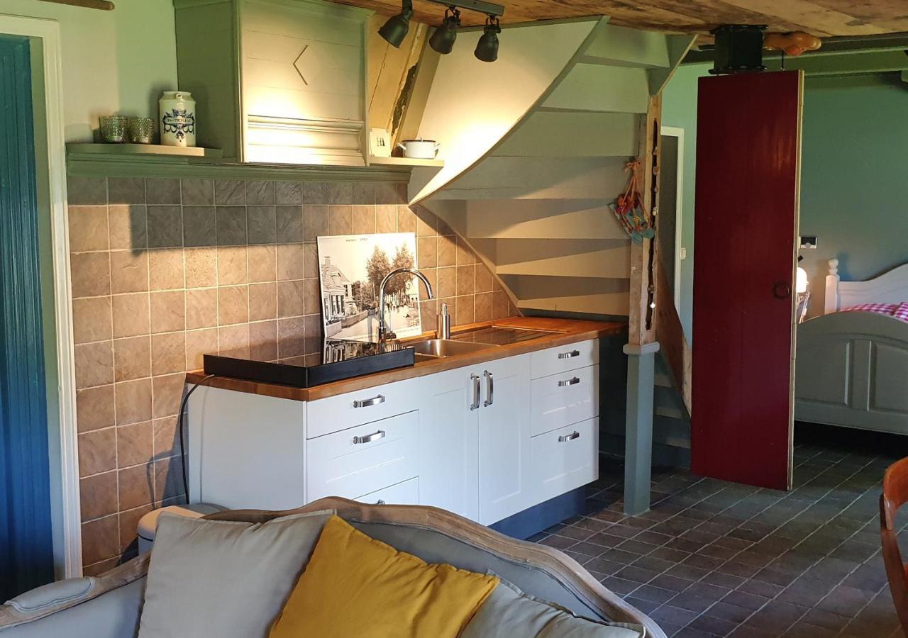 Fakansjehus Sfeervol Met Fijne Tuin Jirnsum Bagian luar foto
